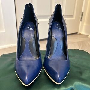 SOLD - Alexander McQueen Leather Heels Size 37 (6.5) Blue Studded Pointed Toe